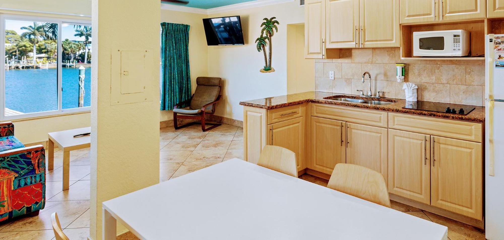 Bay Palms Waterfront Resort - Hotel And Marina St. Pete Beach Ruang foto